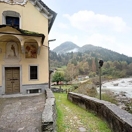 Titti Appartamento Anzino